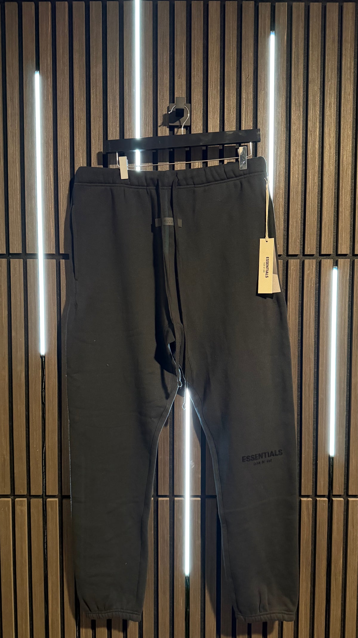 Fear of God Essentials Sweatpants Tonal Black