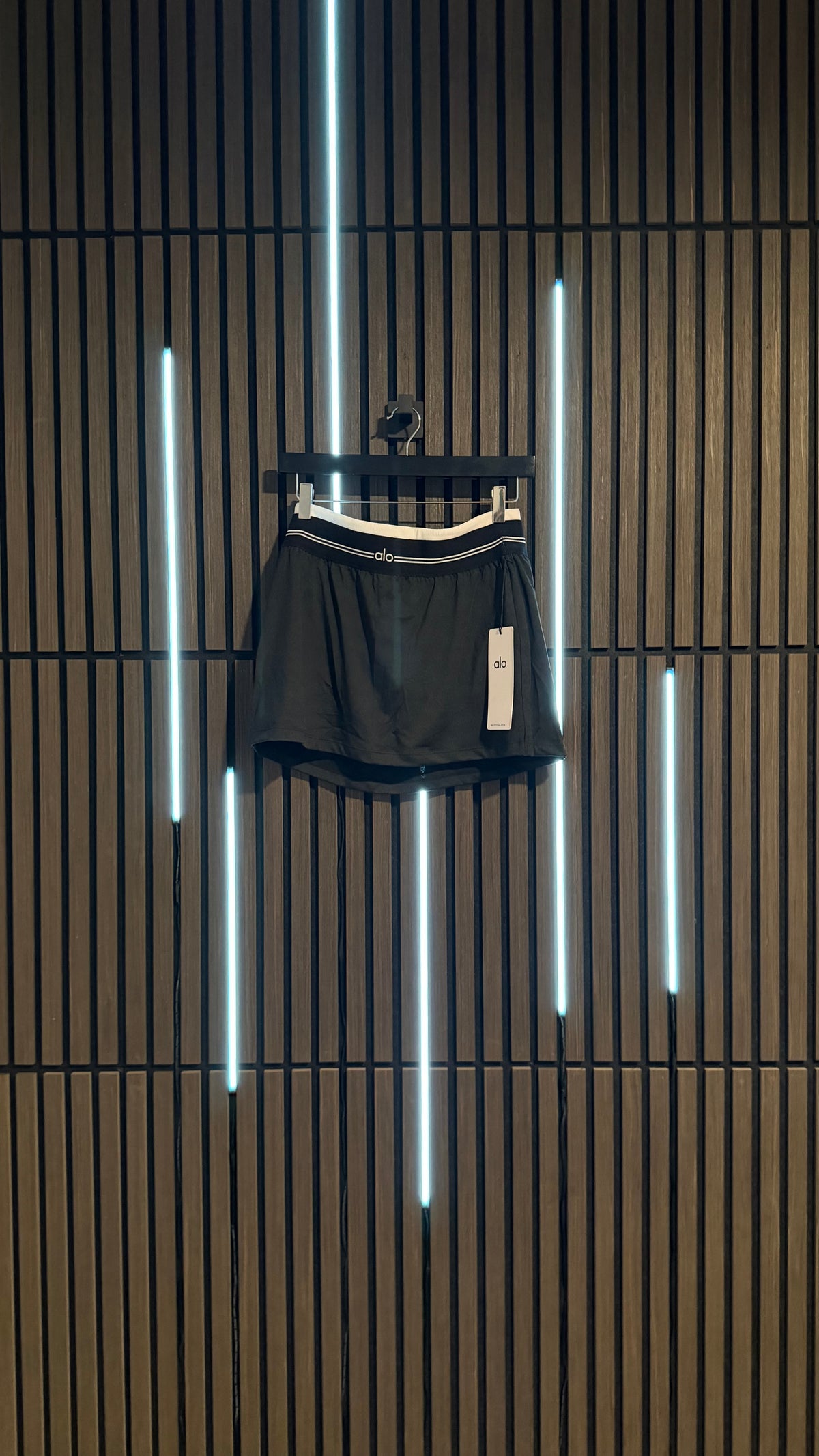 Alo Yoga Airbrush Better Together Tennis Skirt Black/White